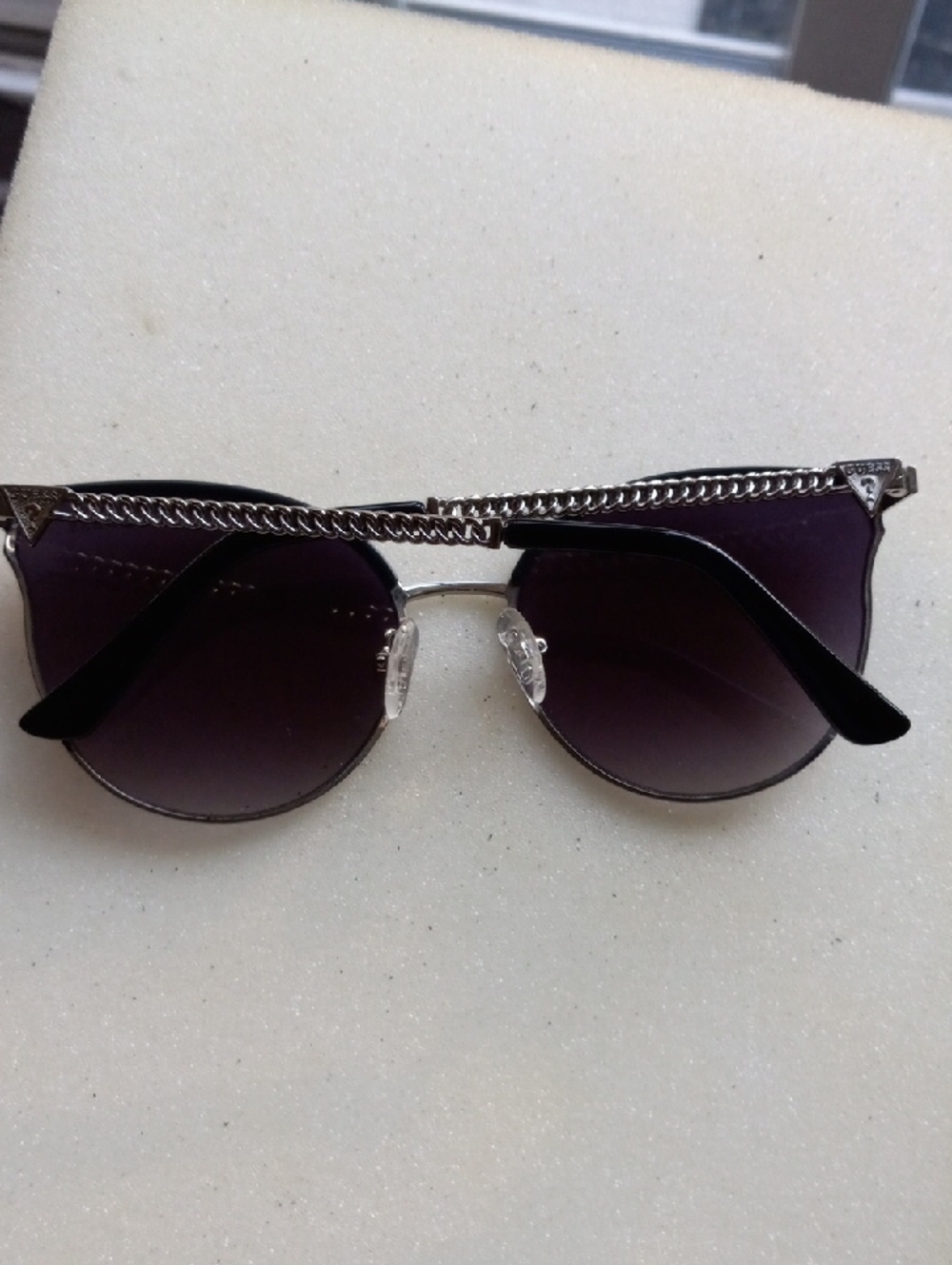 Guess Women's Silver Frame Sunglasses with Dark Tinted Lenses